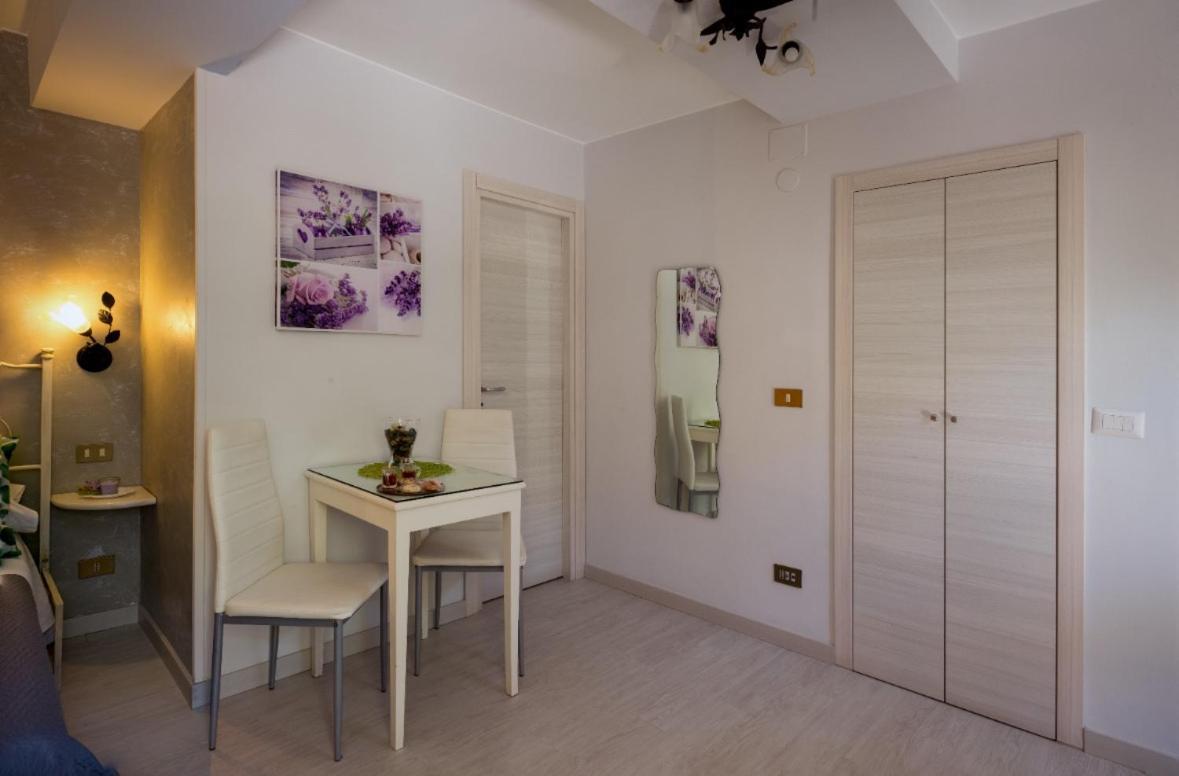 Giulia Bed and breakfast 3*